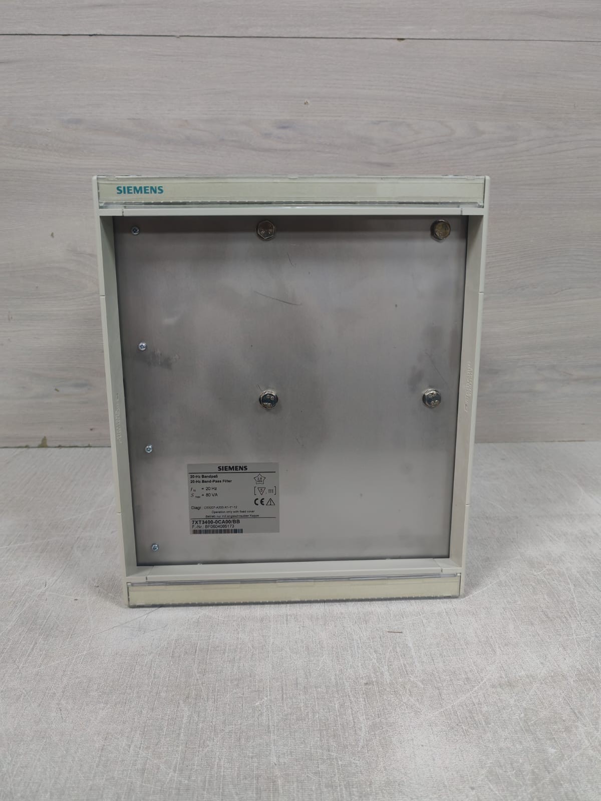 Siemens 7XT3400-0CA00/BB SIEMENS 7XT3400-0CA00/BB 20-Hz BAND-PASS FILTER 80VA 3