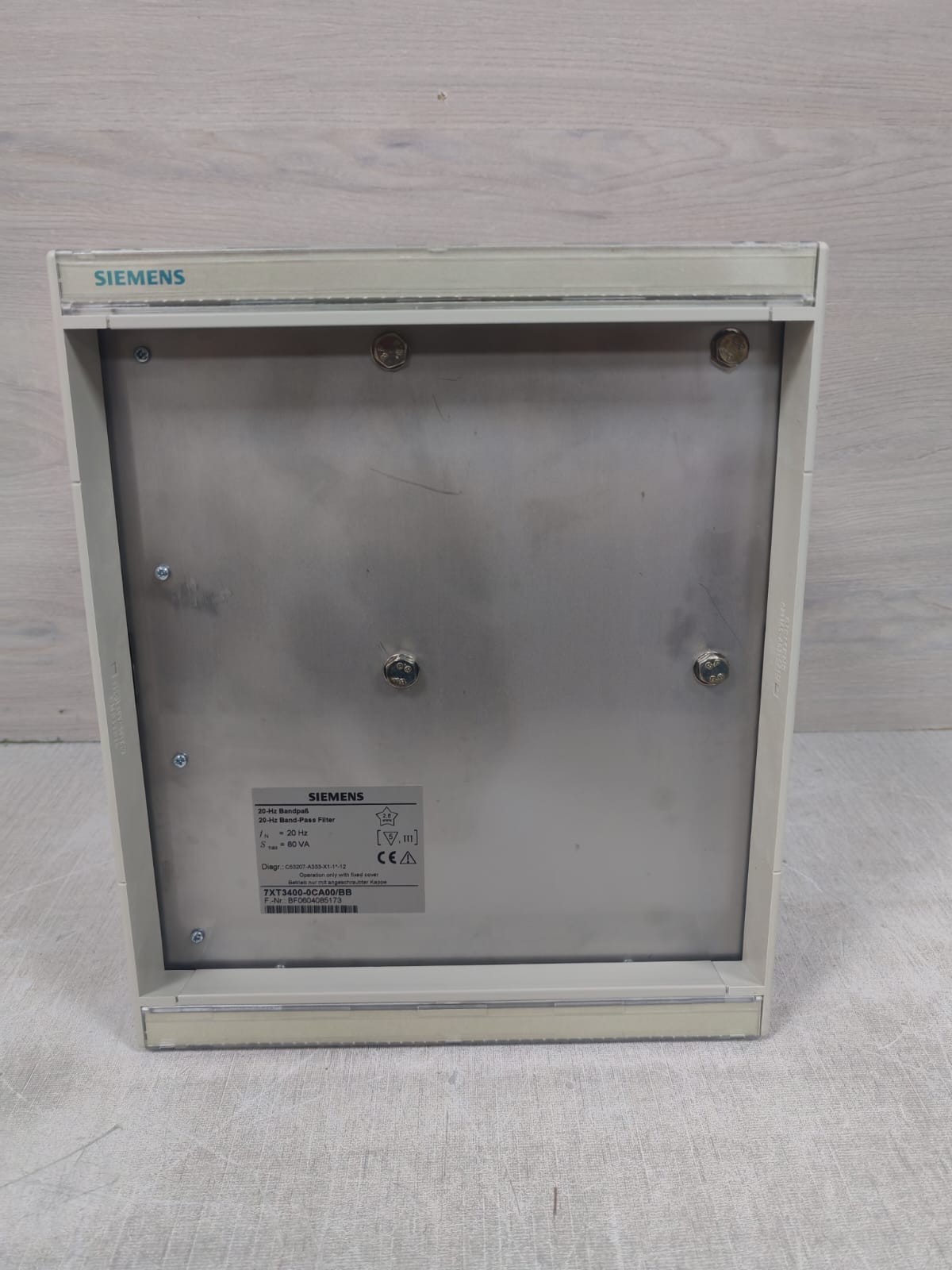 Siemens 7XT3400-0CA00/BB SIEMENS 7XT3400-0CA00/BB 20-Hz BAND-PASS FILTER 80VA 10