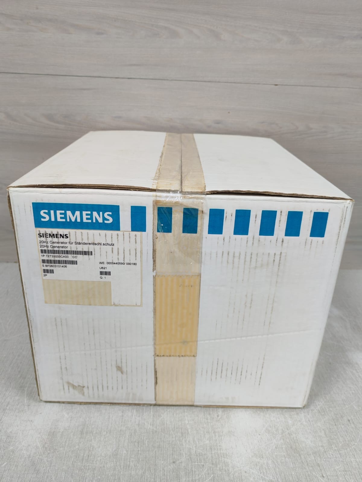 Siemens CC-20 SIEMENS 7XT33000CA00 CC 20 Hz GENERATOR 2