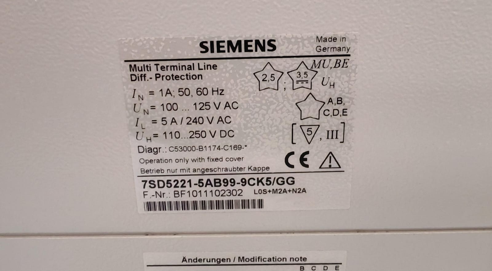 Siemens 7SD5221-5AB99-9CK5/GG SIEMENS SIPROTEC 7SD5 7SD5221-5AB99-9CK5/GG MULTI TERMINAL LINE DIFF.PROTECTION 8