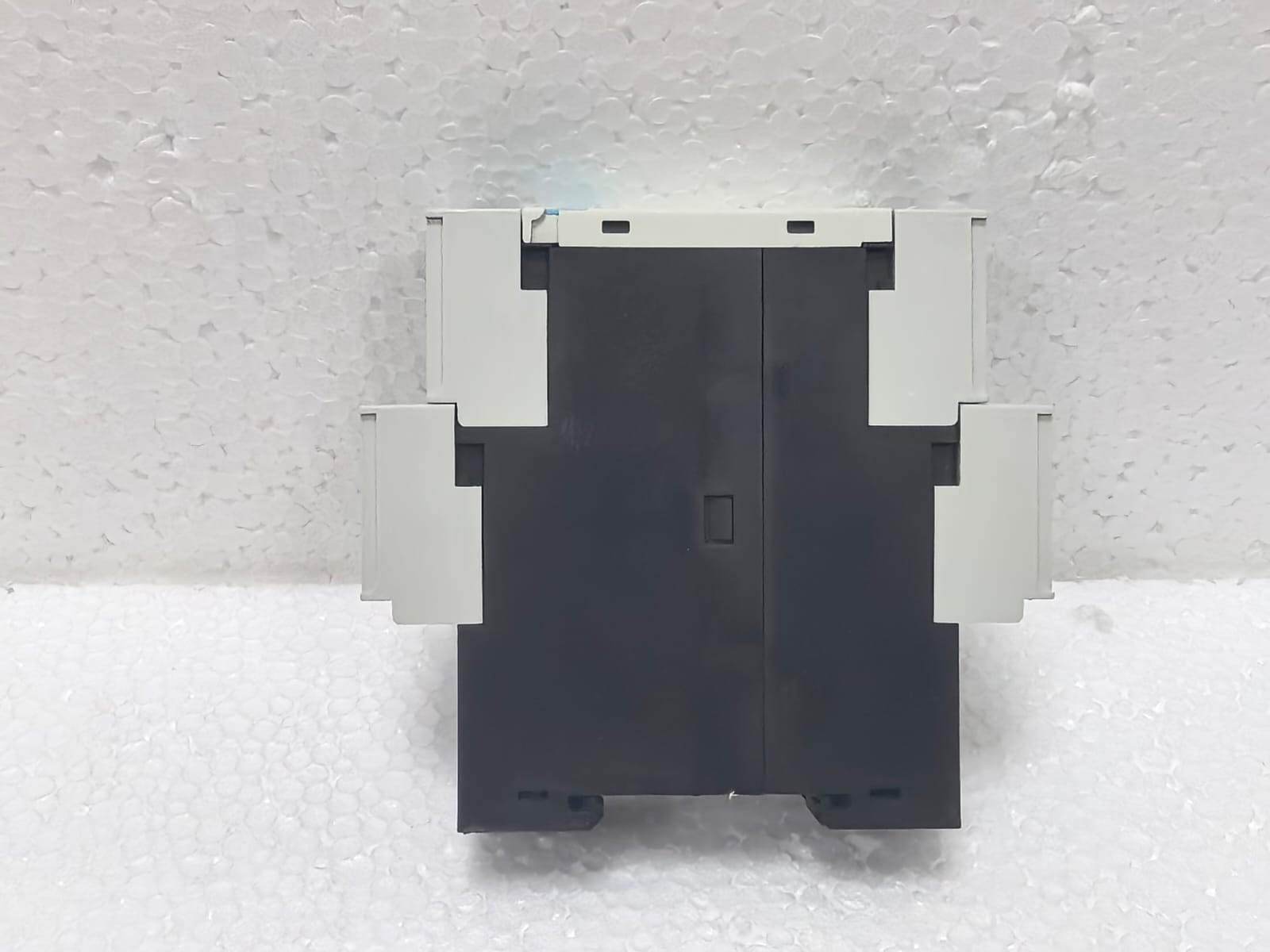 Siemens 3RS1800-1HW00 SIEMENS 3RS1800-1HW00 COUPLING RELAY 6