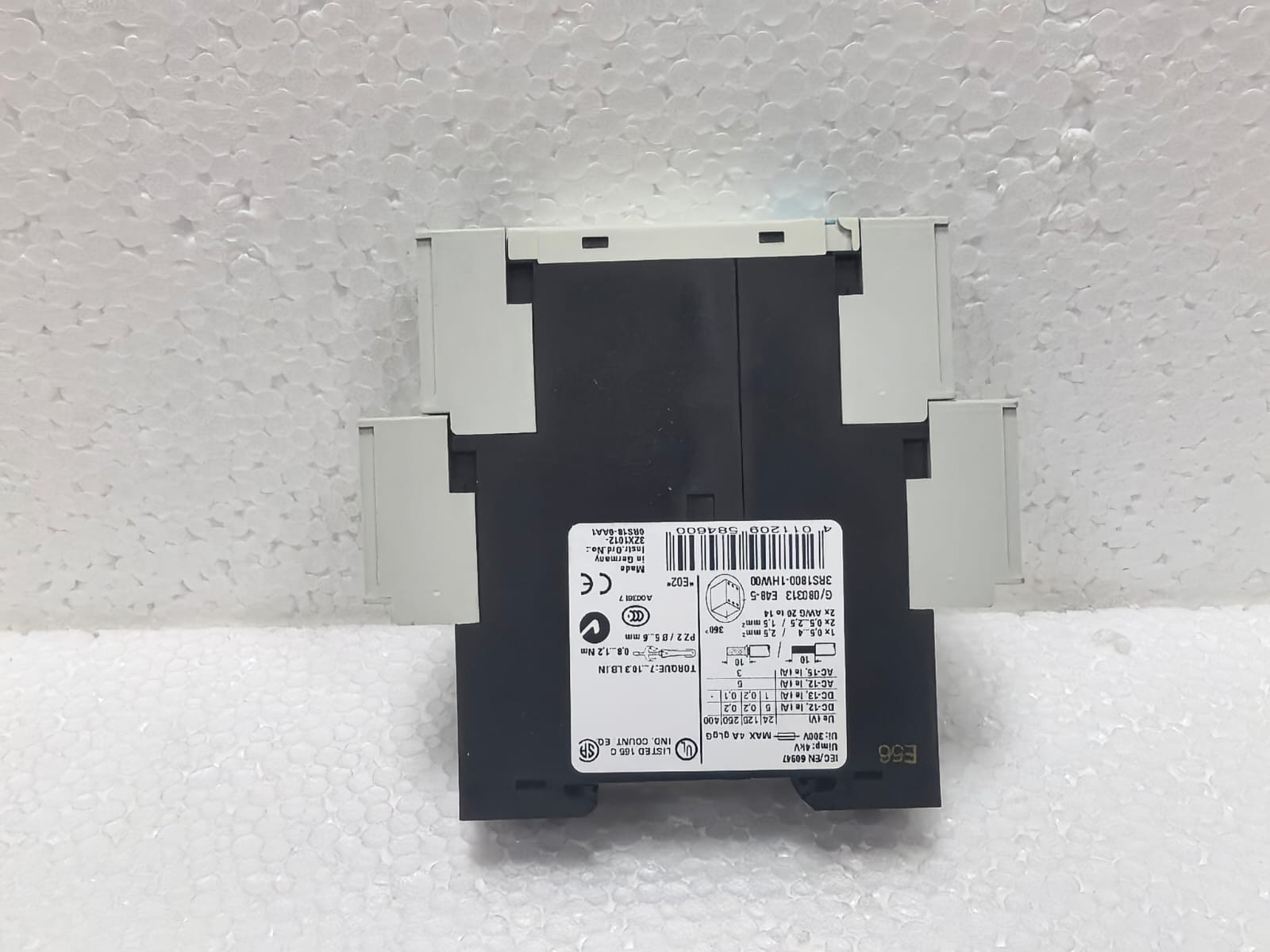 Siemens 3RS1800-1HW00 SIEMENS 3RS1800-1HW00 COUPLING RELAY 9