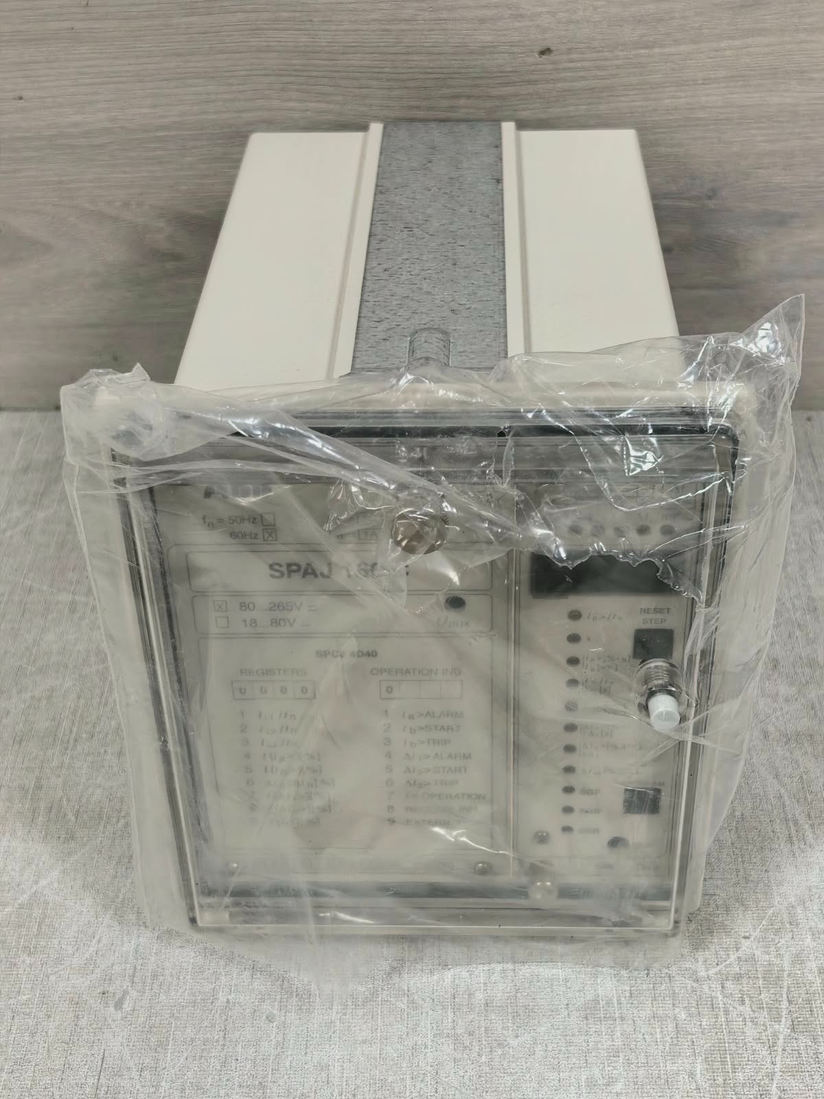 ABB SPAJ160C-DA RS611051-DA REV.A ABB SPAJ160C-DA RS611051-DA REV.A MULTI-FUNCTIONAL PROTECTIVE RELAY 9