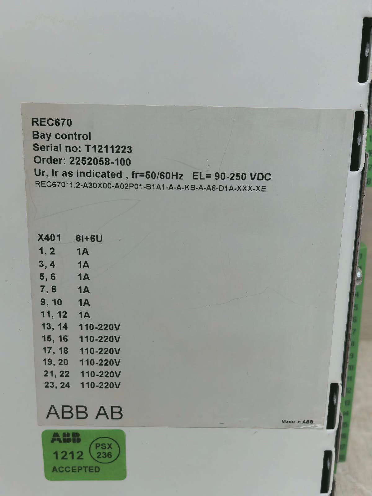 ABB 1MRK004814-AC ABB REC670 1MRK004814-AC BAY CONTROL 9