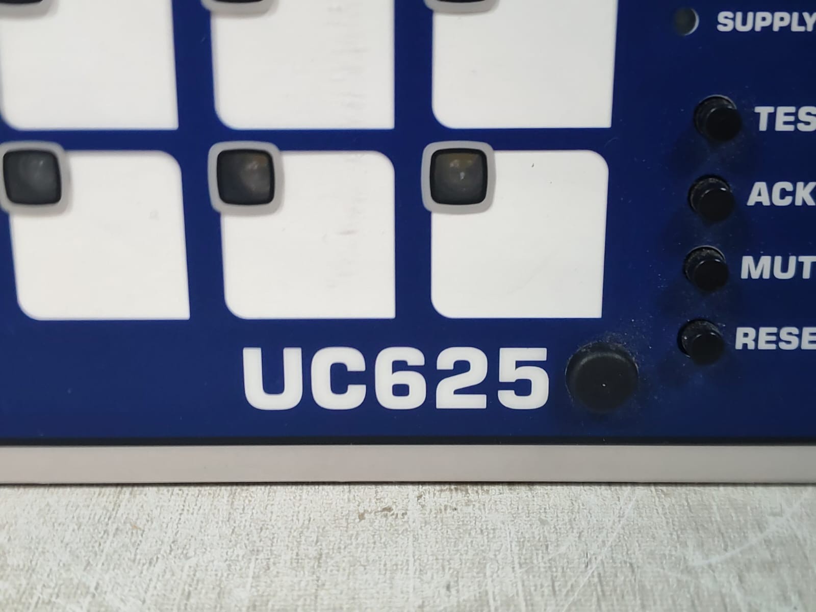 RTK INSTRUMENTS UC625 / UC625-40WT-HH-024-R-M3 RTK INSTRUMENTS UC625 / UC625-40WT-HH-024-R-M3 ALARM ANNUNCIATOR 24VDC 3