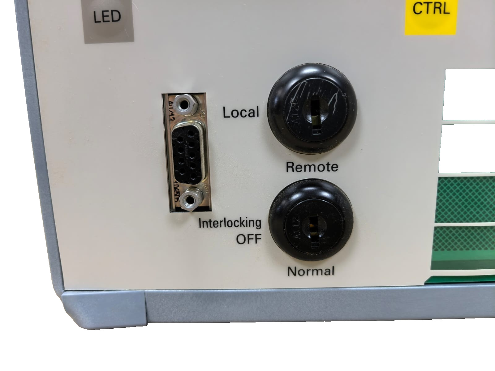 Siemens 7SJ6471-5EB91-1FA0/EE SIEMENS 7SJ6471-5EB91-1FA0/EE L0S MULTIFUNCTION PROTECTIVE RELAY 4