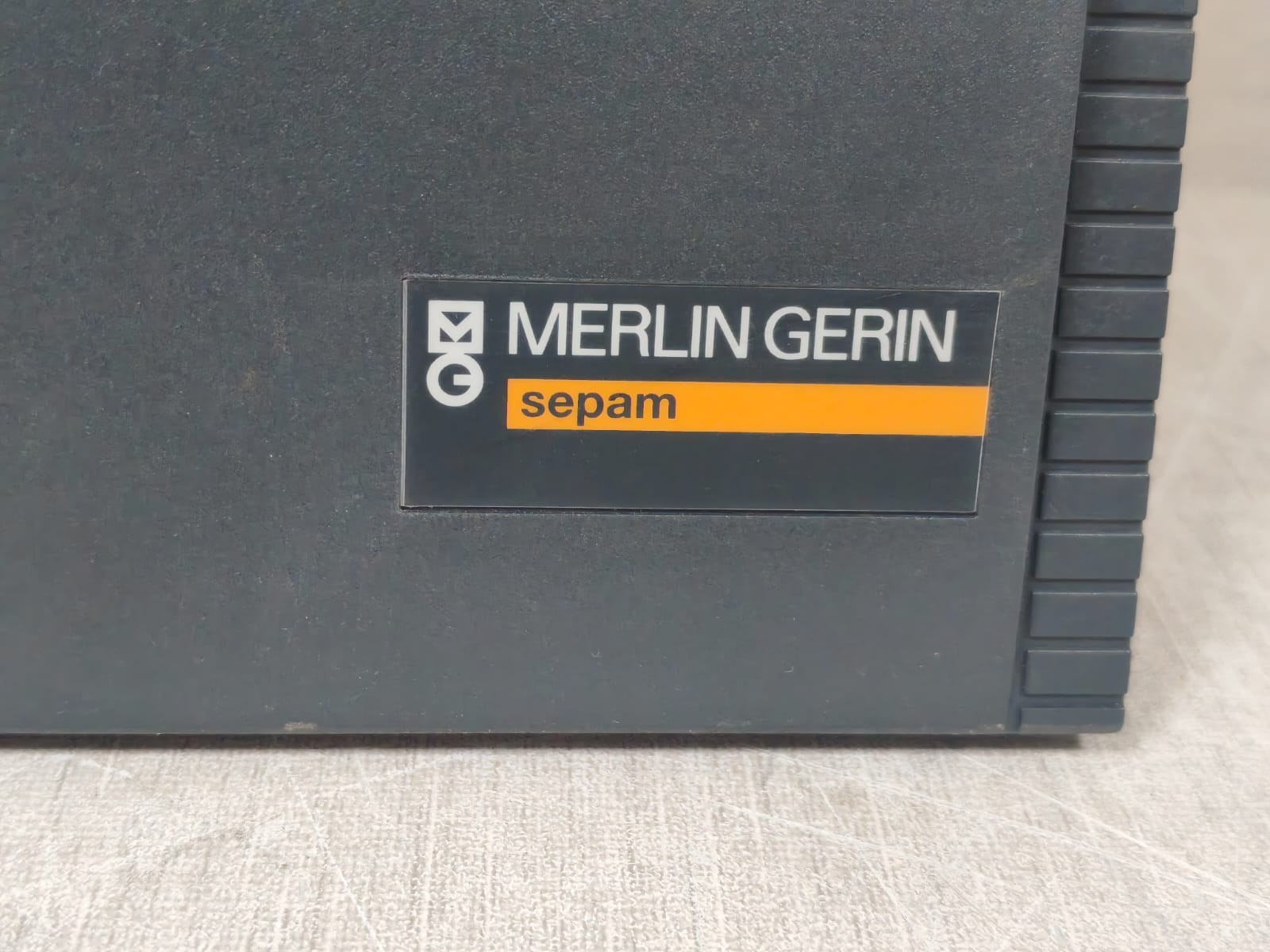 Schneider Electric SEPAM-59600 MERLIN GERIN SEPAM 59600 S10MX XXX JXX XNT 24-250V 7