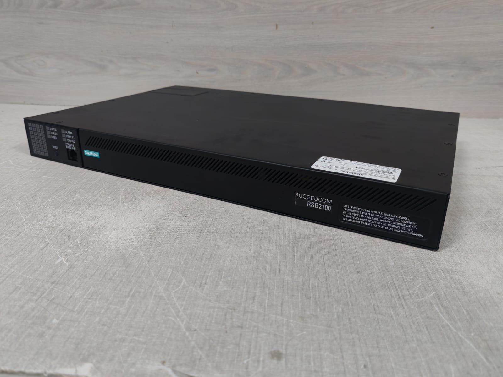 Siemens RSG2100NC SIEMENS RUGGEDCOM RSG2100NC 56BIT ENCRYPTION ETHERNET SWITCH 6