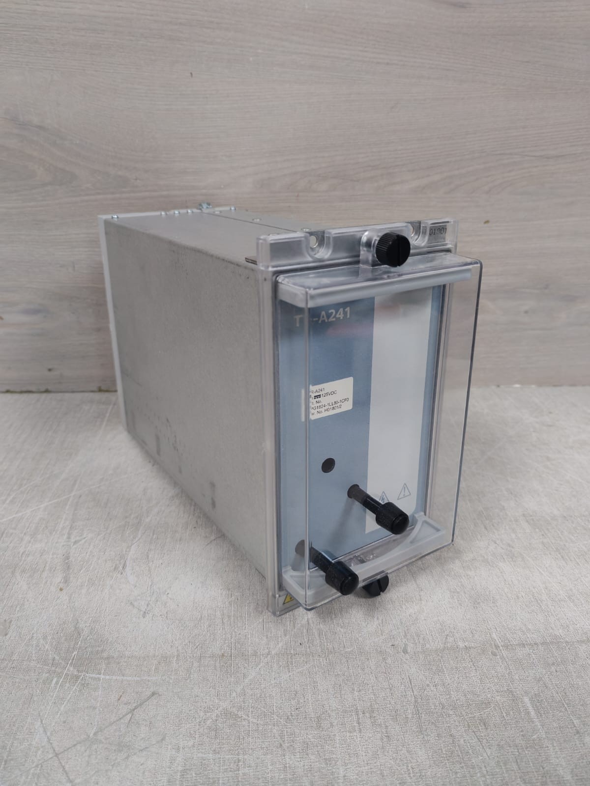 Siemens A241 SIEMENS TR-A241 7PG1824-1LL80-1CF0 HIGH BURDEN TRIPPING RELAY 125VDC 6