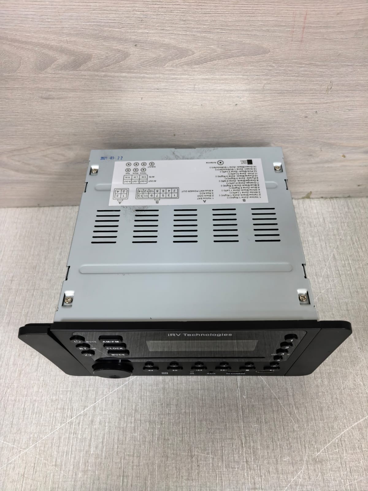 UNKNOWN IRV63 IRV63 TECHNOLOGIES AM/FM/CD/DVD/MP3/MP4 RADIO STEREO- W/O REMOTE 9