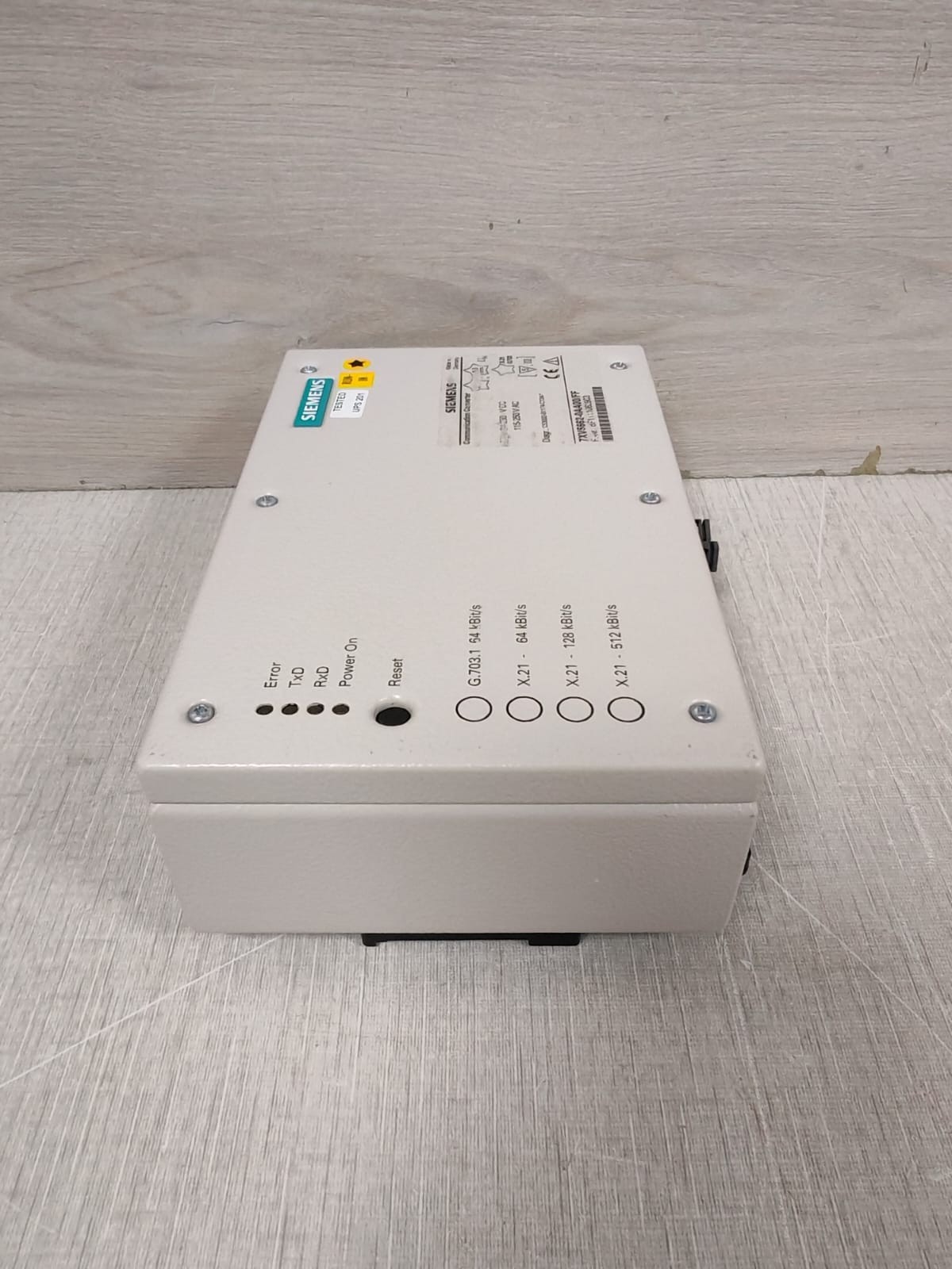 Siemens 7XV5662-0AA00/FF SIEMENS 7XV5662-0AA00/FF COMMUNICATION CONVERTER 115-250VAC 8