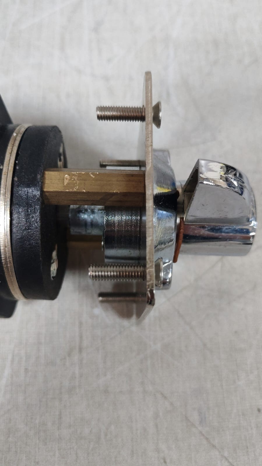 SWITRON SPC32P12249R/T79/W SWITRON POS-1 SPC32P12249R/T79/W ROTARY SWITCH 32A /440VAC 6