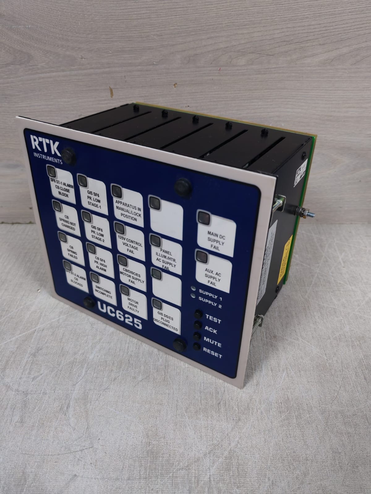 RTK Instruments UC625-16IN-HH-024-R-M3 RTK INSTRUMENTS UC625 / UC625-16IN-HH-024-R-M3 ALARM ANNUNCIATOR 24VDC 5