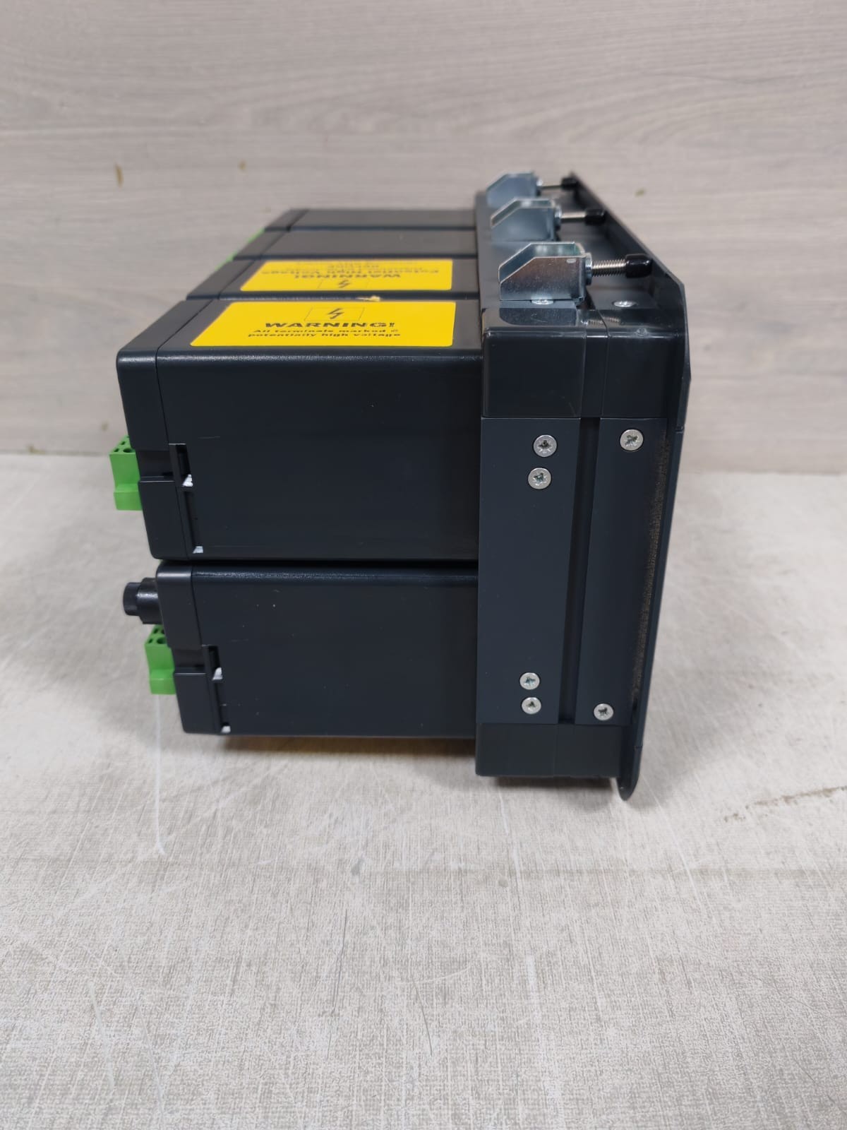 RTK Instruments SABS42P08XMCCX13TXA4X RTK INSTRUMENTS SABS42P08XMCCX13TXA4X SUBSTATION ANNUNCIATOR 6