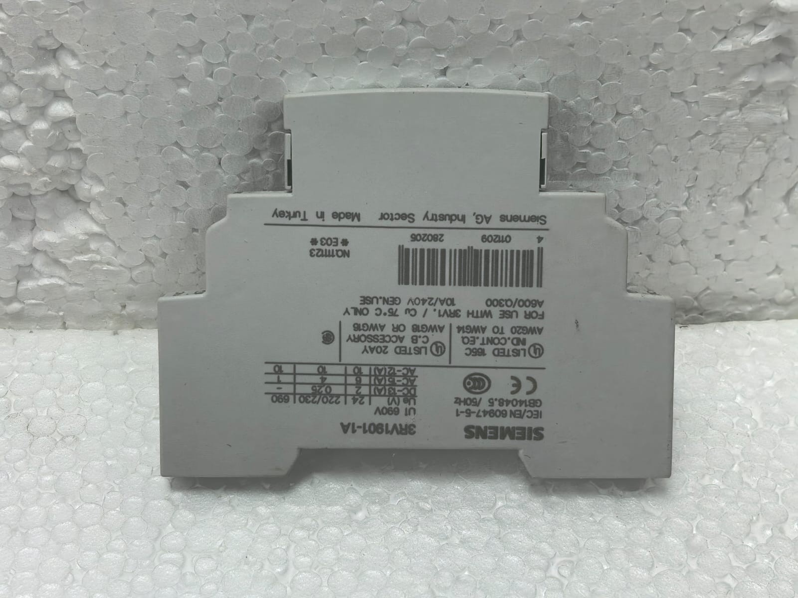 Siemens 3RV1901-1A SIEMENS 3RV1901-1A AUXILLARY CONTACT BLOCK 2