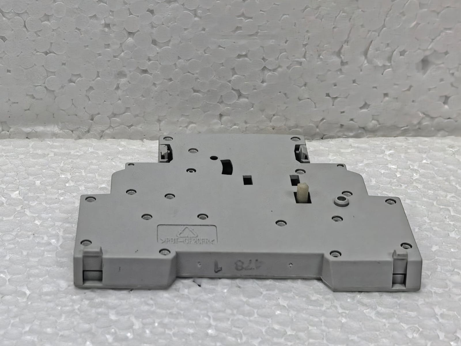 Siemens 3RV1901-1A SIEMENS 3RV1901-1A AUXILLARY CONTACT BLOCK 3