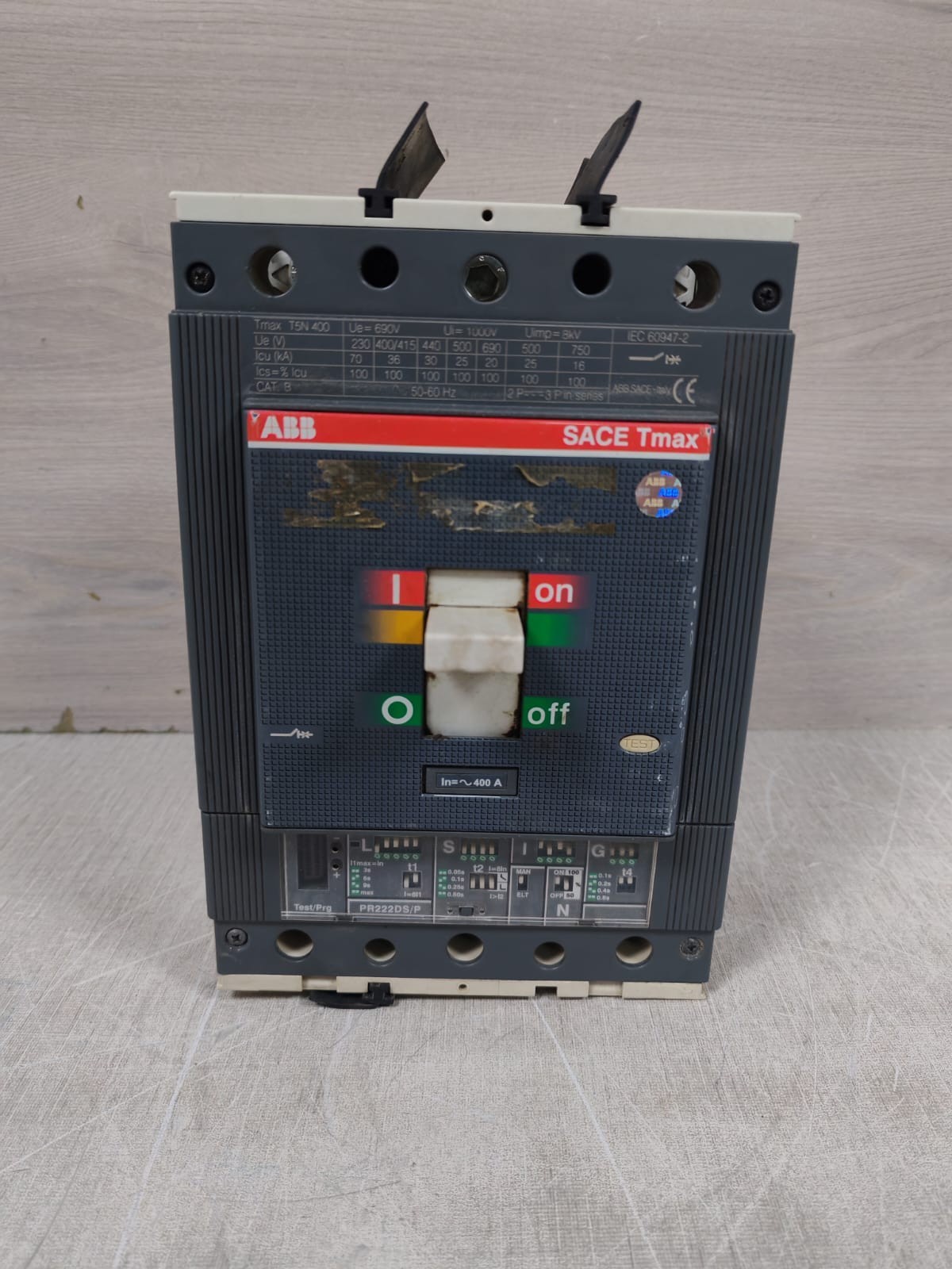 ABB SACE TMAX T5N 400 CIRCUIT BREAKER 690V