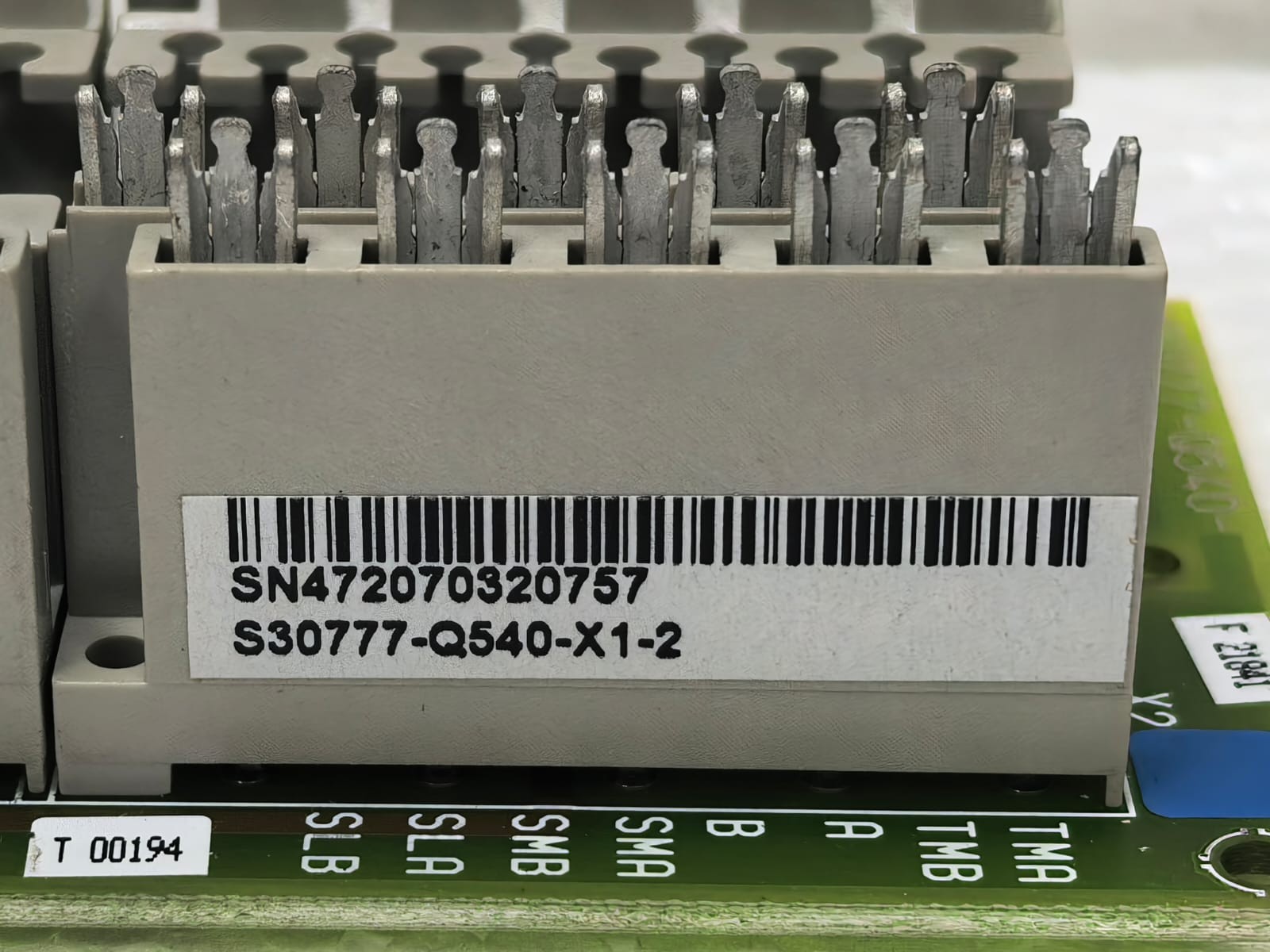 Siemens S30777-Q540-X1-2 SIEMENS PFT4 S30777-Q540-X1-2 RELAY MODULE 4