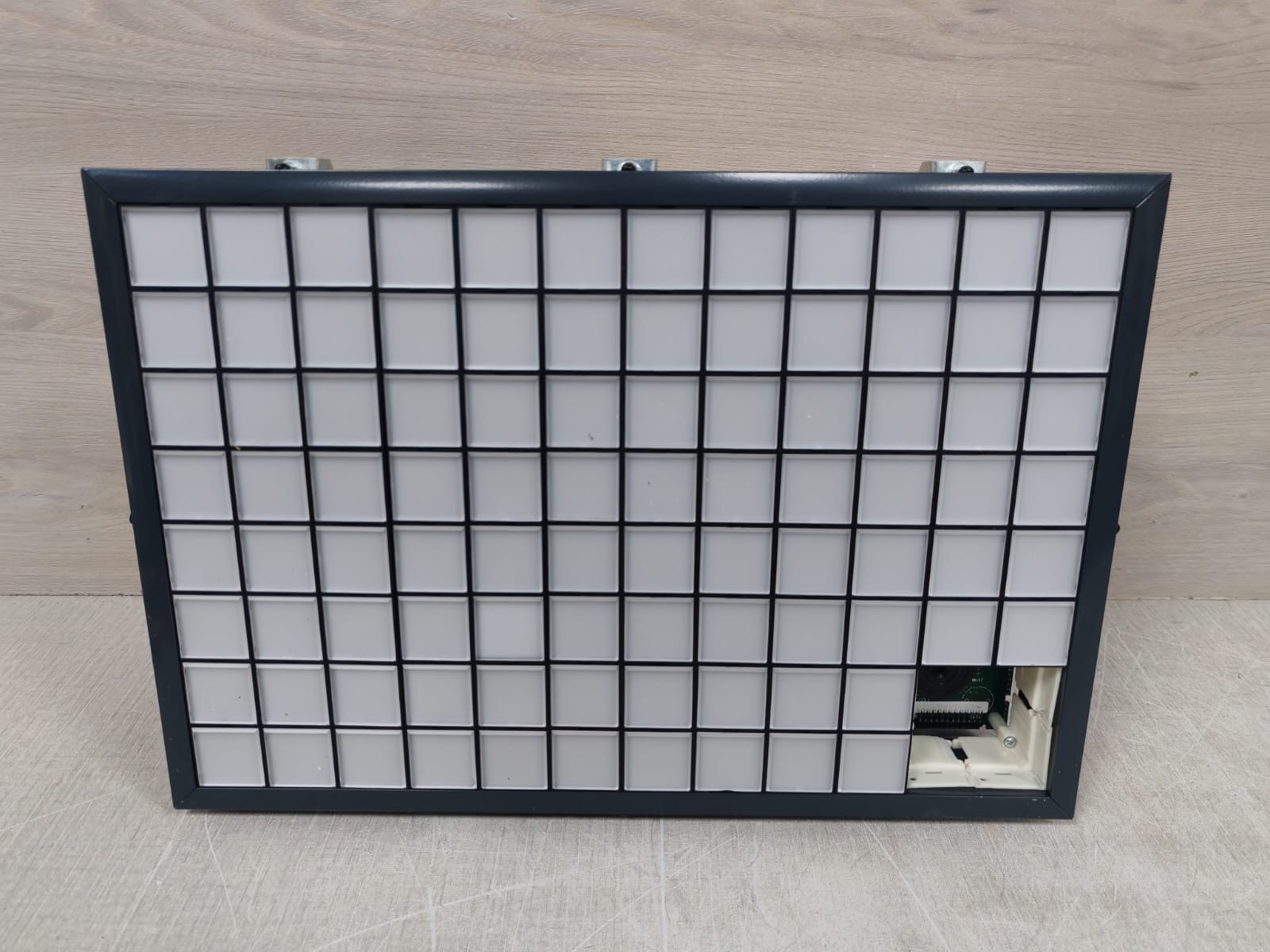 RTK INSTRUMENTS P725/ P725-S-6W4H-6T-92A-SL-R-T-FC125-AD3-SEC ANNUNCIATOR 24VDC