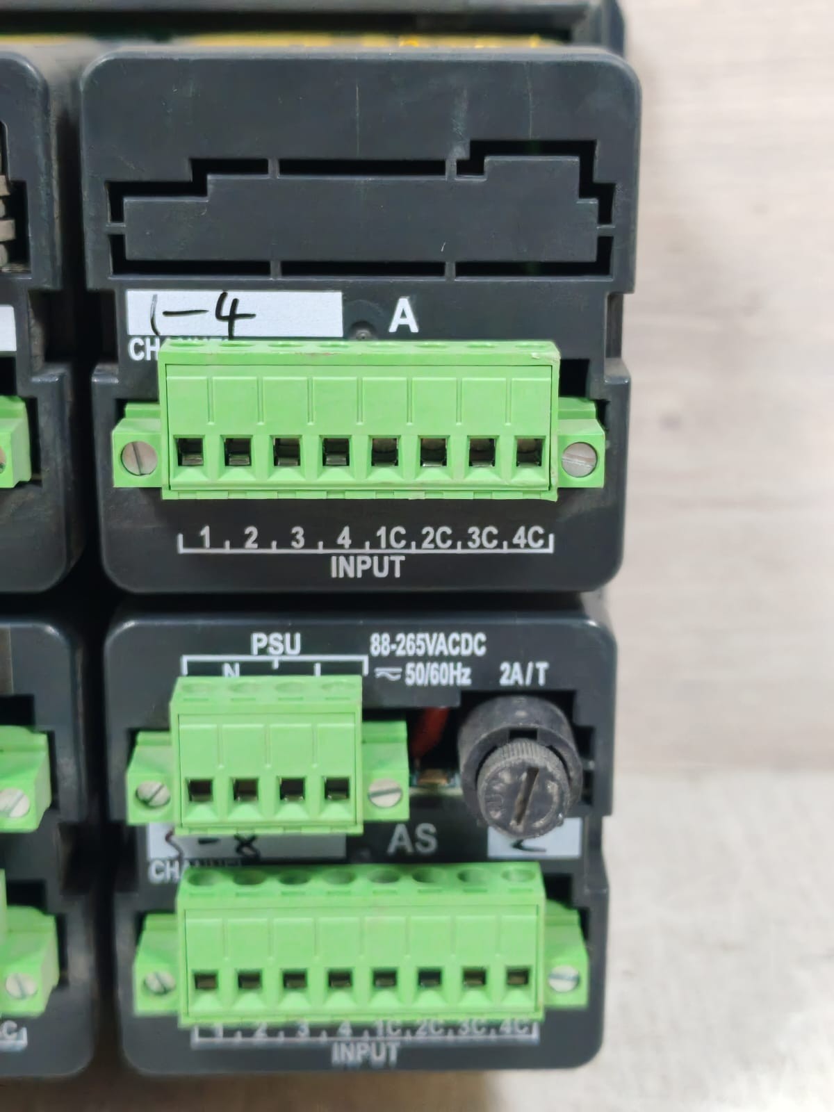 RTK Instruments BS42P028XM1CX13TXS4X RTK INSTRUMENTS BS42P028XM1CX13TXS4X 725B ANNUNCIATOR 125V 10