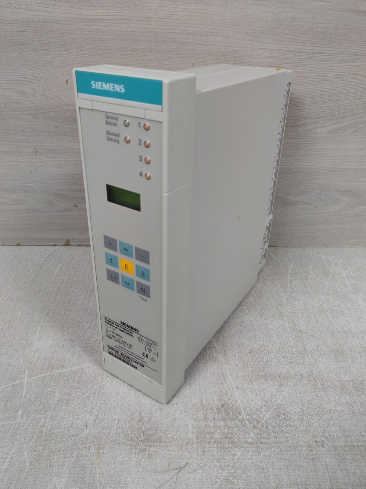 Siemens 7SV6001-4EA00-0DA0/BB SIEMENS 7SV6001-4EA00-0DA0/BB BREAKER FALL PROTECTION 7