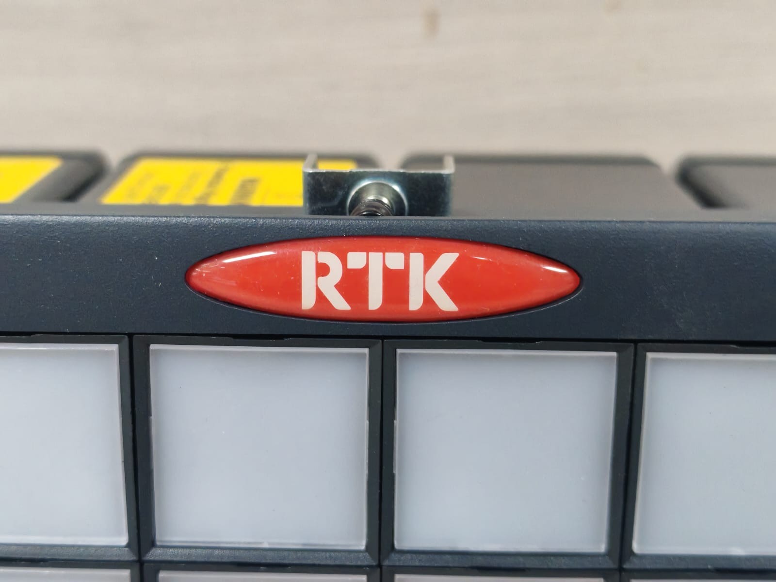 RTK INSTRUMENTS BS42P028XM1CX13TXS4X RTK INSTRUMENTS BS42P028XM1CX13TXS4X 725B ANNUNCIATOR 125V 2