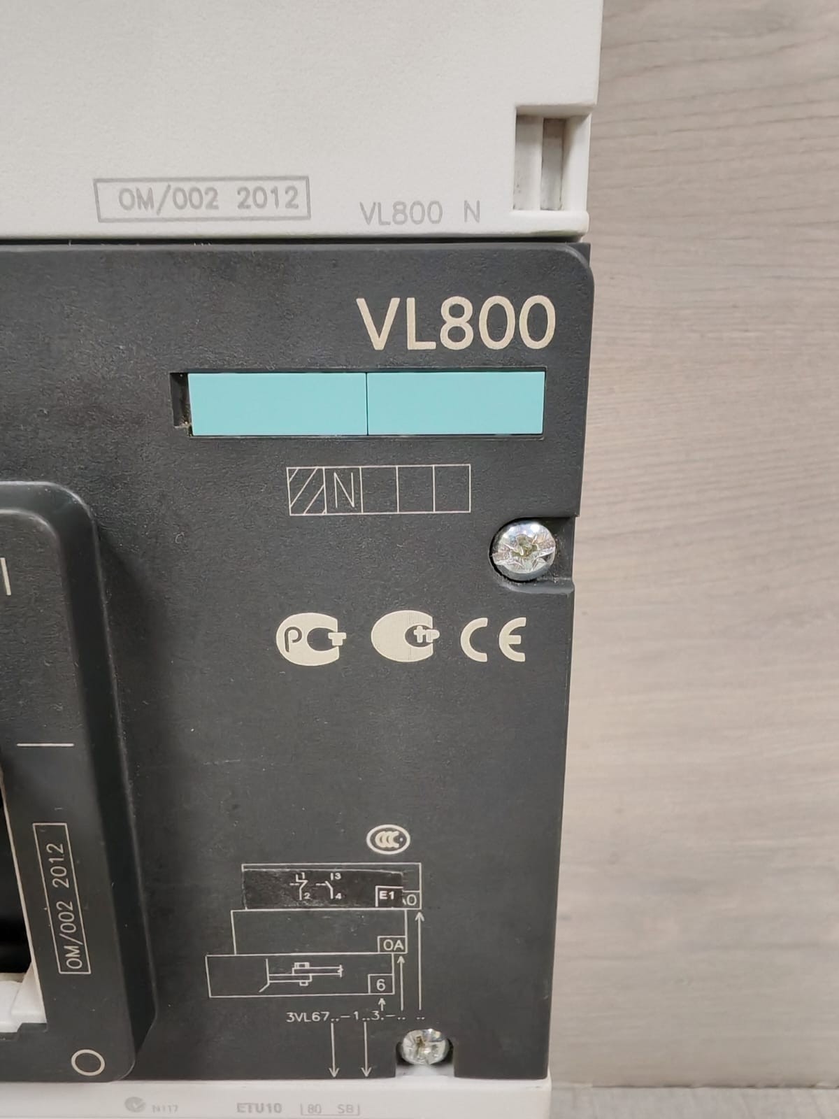 Siemens VL800 SIEMENS VL800 MOLDED CASE CIRCUIT BREAKER 3
