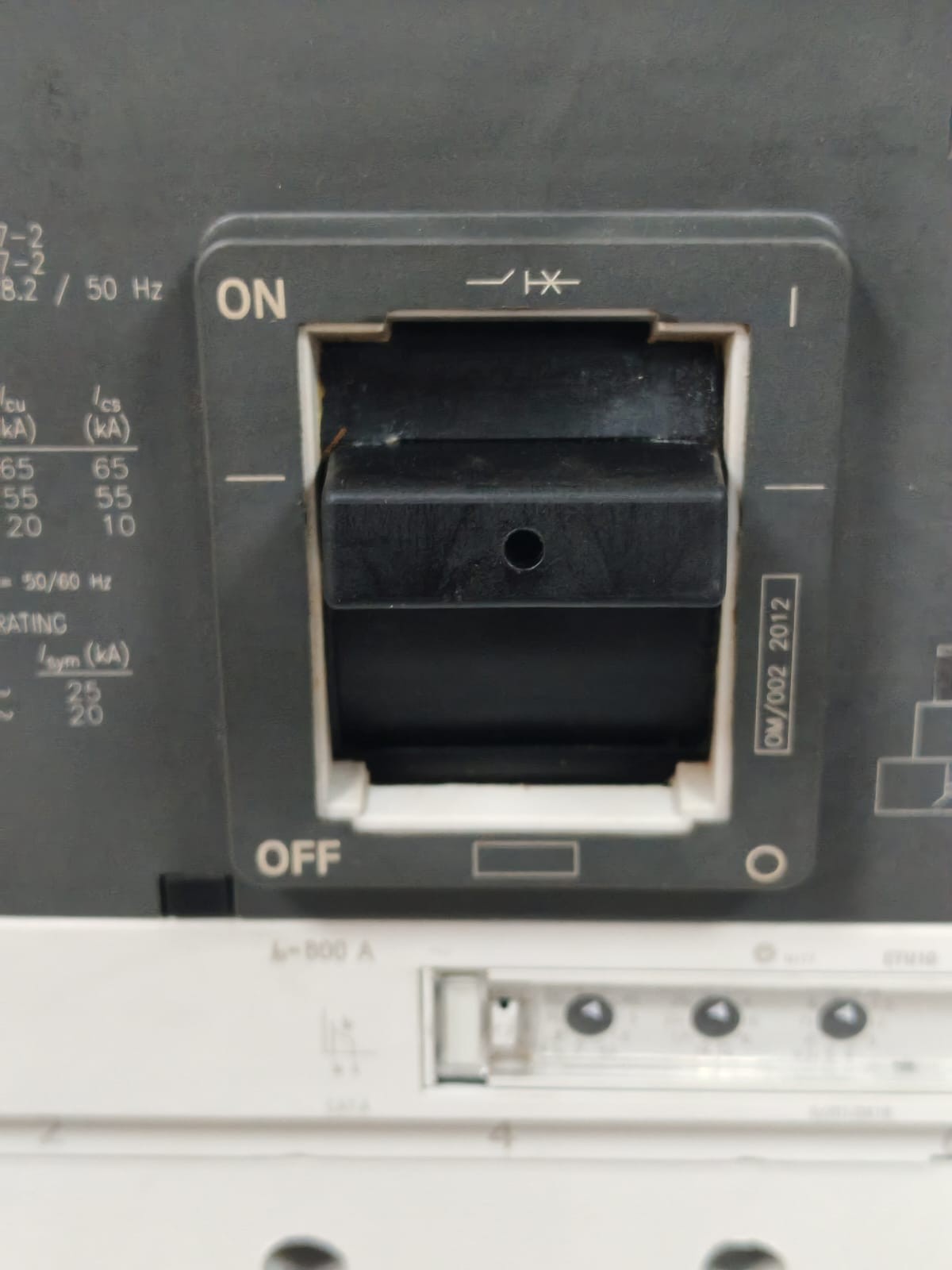 Siemens VL800 SIEMENS VL800 MOLDED CASE CIRCUIT BREAKER 4