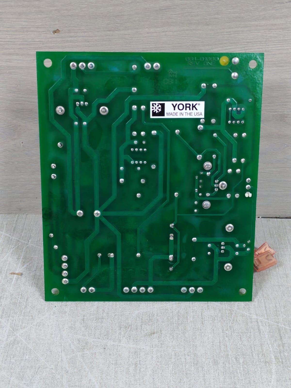 York YORK-031 YORK 031-01080-000 REV C PRINTED CIRCUIT BOARD 9