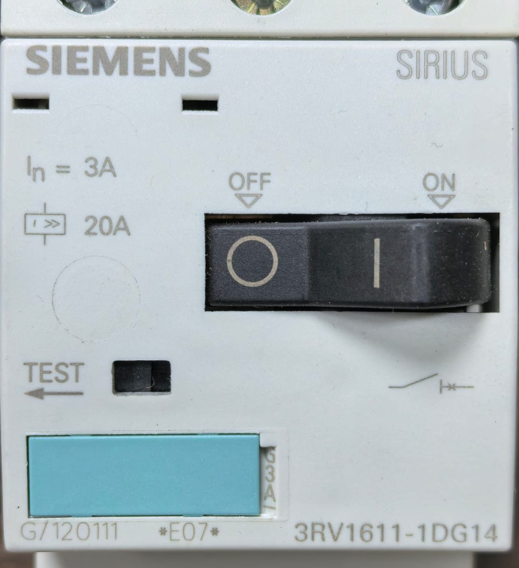 Siemens 3RV1611-1DG14 SIEMENS 3RV1611-1DG14 SIRIUS VOLTAGE TRANSFORMER CIRCUIT-BREAKERS 4
