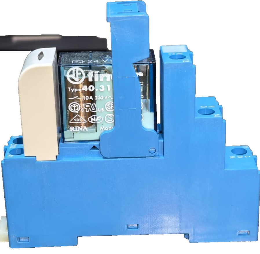 Finder 95.03 FINDER 95.03 RELAY SOCKET -1 BOX(10PCS) 5
