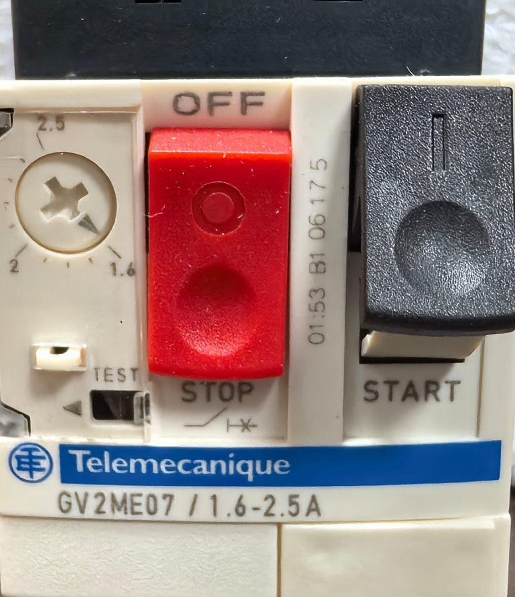 Schneider Electric GV2ME07 TELEMECANIQUE GV2ME07 MOTOR CIRCUIT BREAKER 1.6-2.5A 3