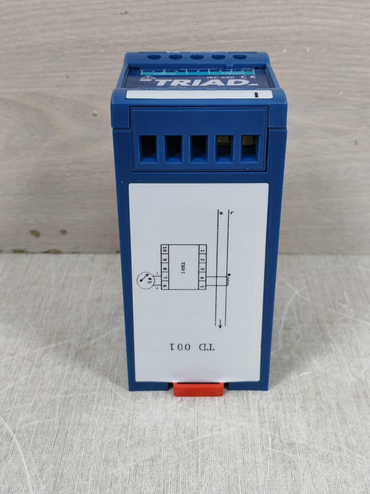 Triad TD001 ENERDIS TRIAD TSPI TD001 BRANCHEMENT 0..1A 20MA TRANSDUCER 10