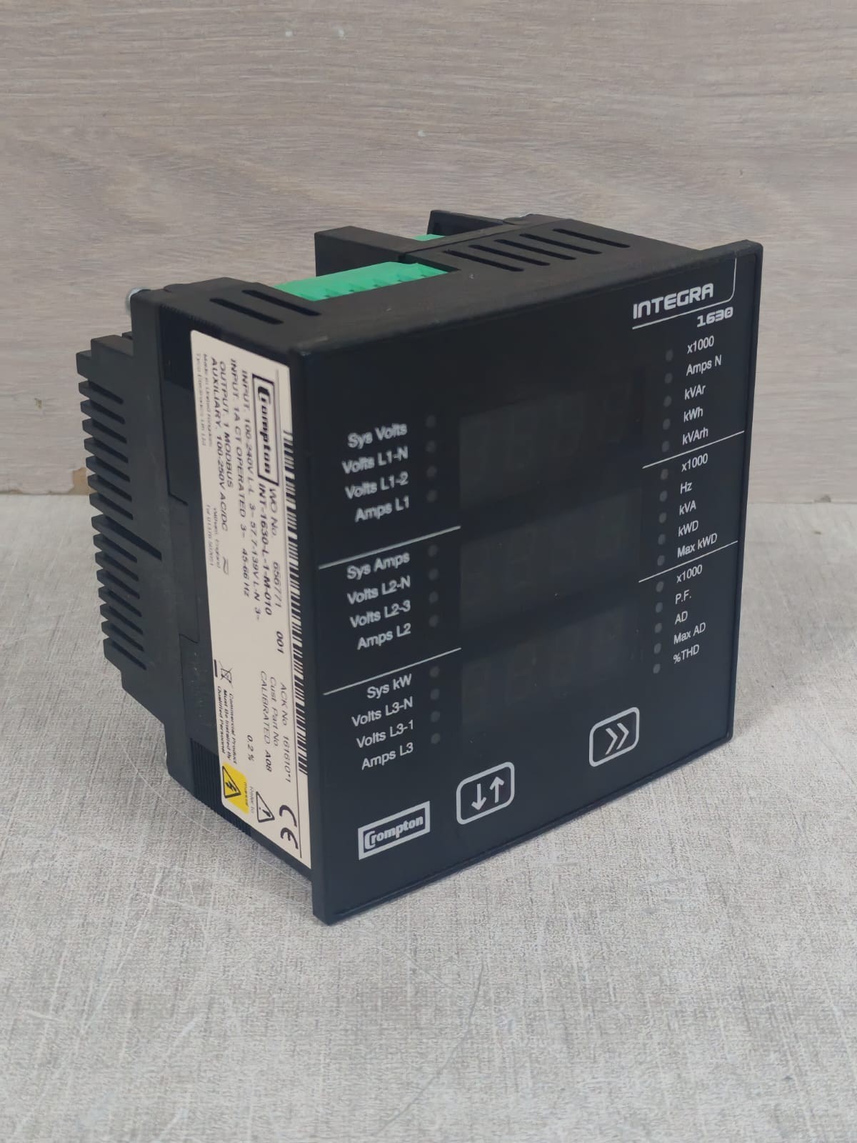 CROMPTON INT-1630-L-1-3-M-010 CROMPTON INTEGRA 160 / INT-1630-L-1-3-M-010 DIGITAL METERING SYSTEM 100-240V 5