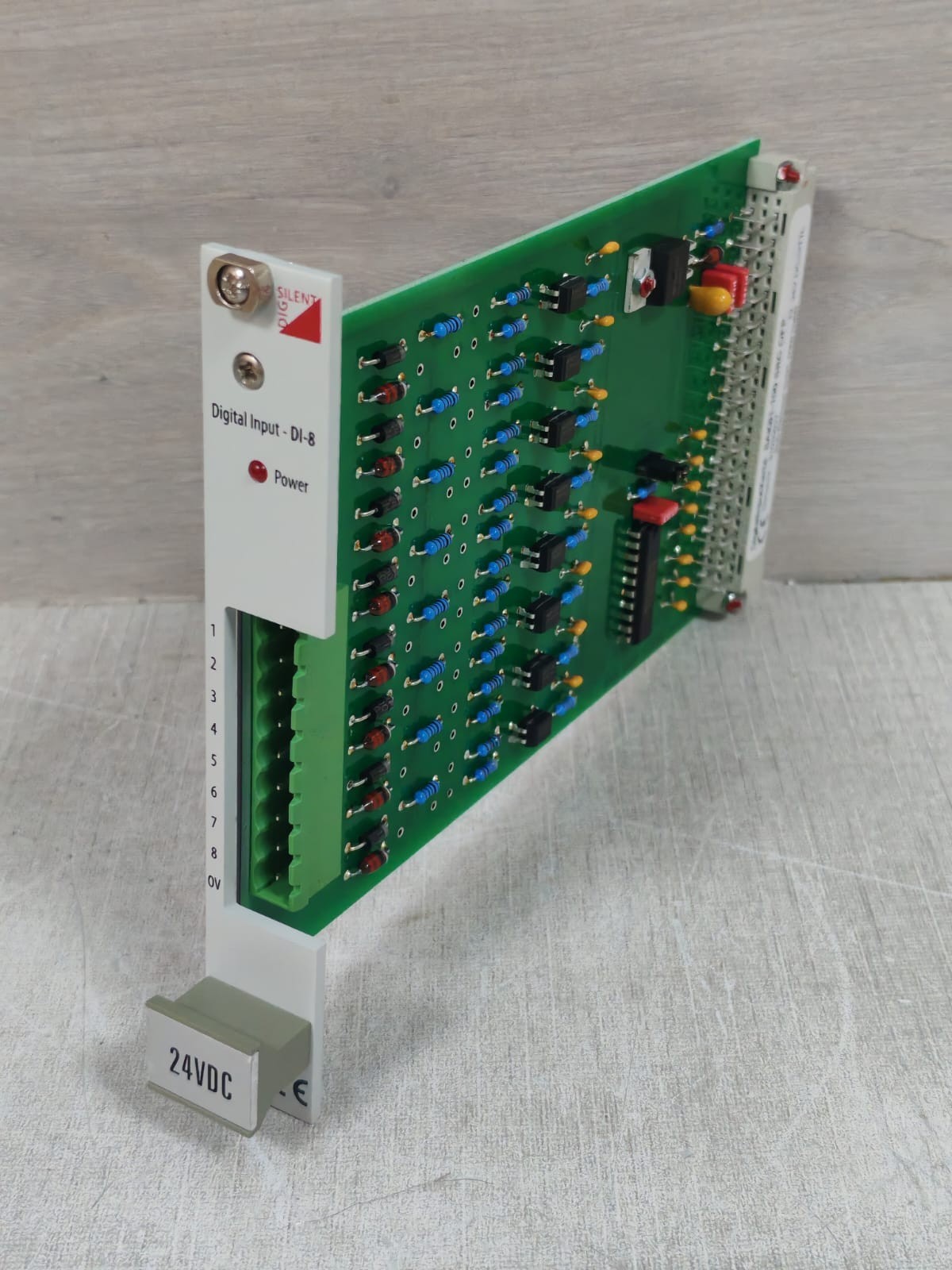 Digital SAK81-100 DIG SILENT D1-8 SAK81-100 SRC OFP DIGITAL INPUT CARD 24VDC 5