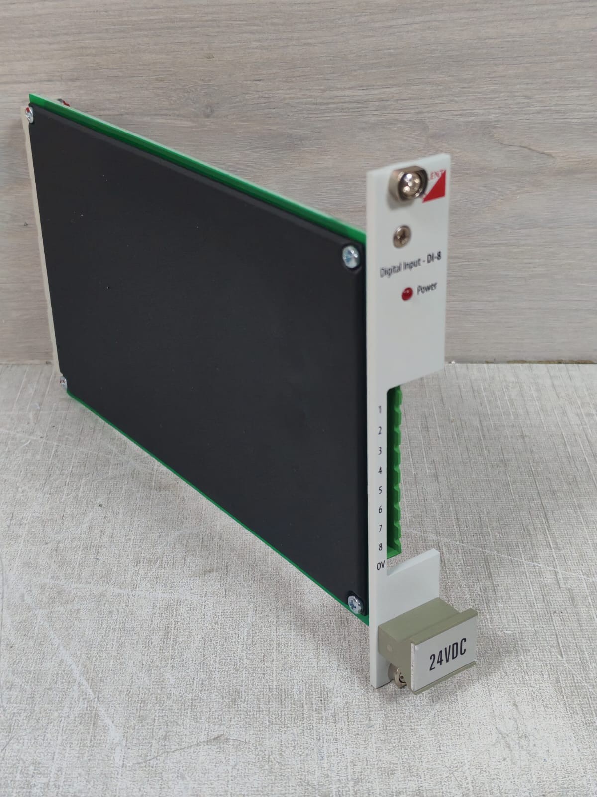 Digital SAK81-100 DIG SILENT D1-8 SAK81-100 SRC OFP DIGITAL INPUT CARD 24VDC 6