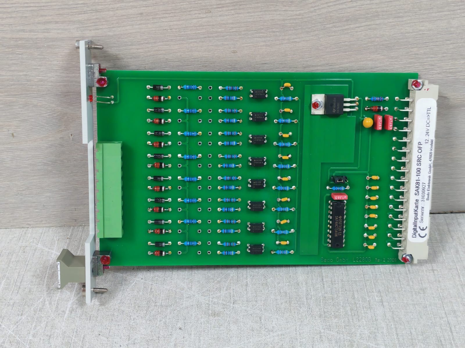 Digital SAK81-100 DIG SILENT D1-8 SAK81-100 SRC OFP DIGITAL INPUT CARD 24VDC 8