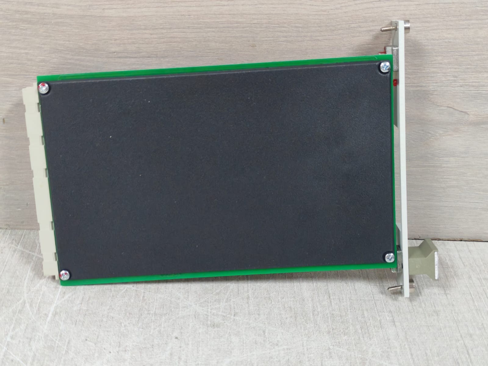 Digital SAK81-100 DIG SILENT D1-8 SAK81-100 SRC OFP DIGITAL INPUT CARD 24VDC 9