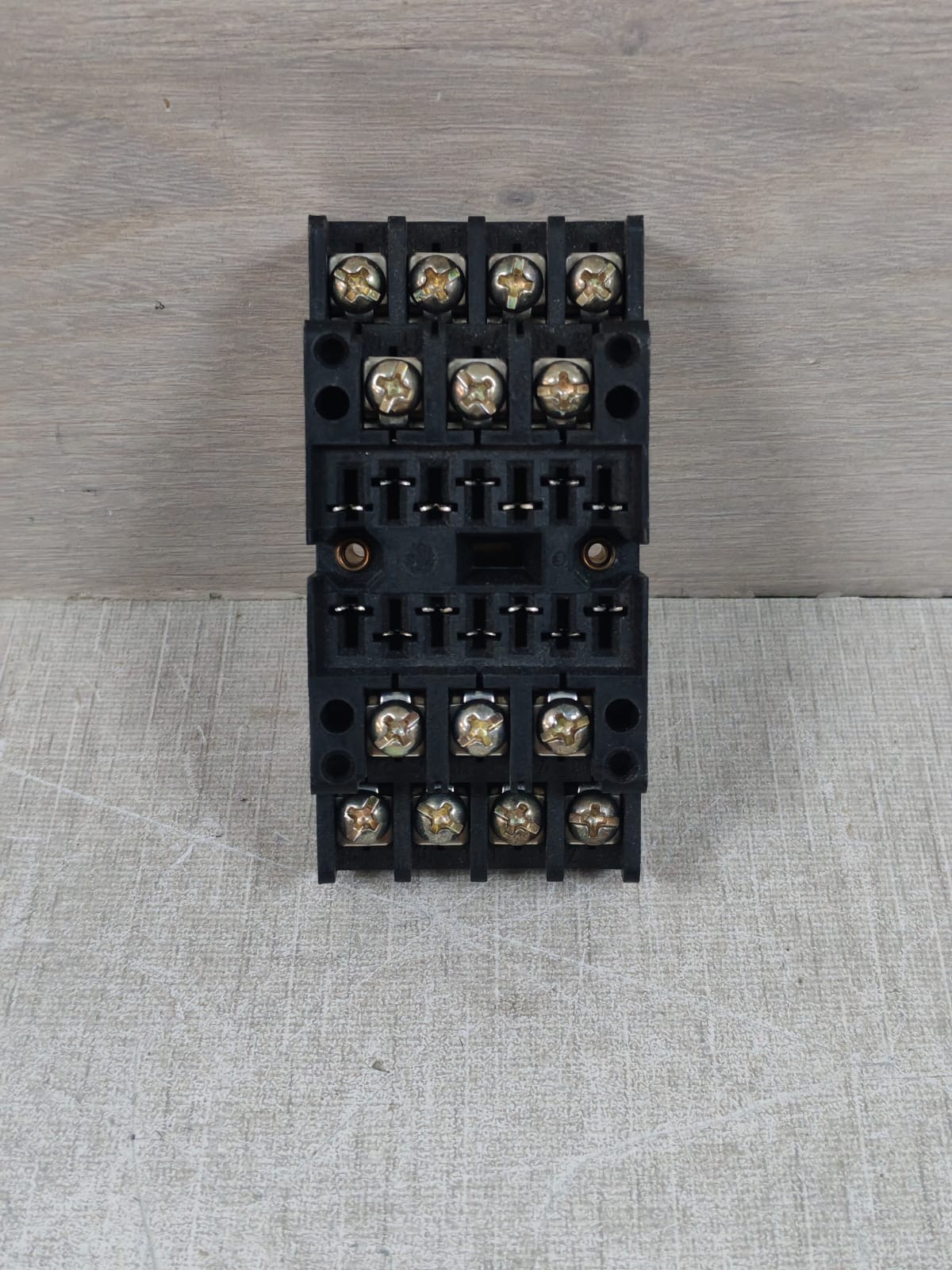 Mors Smitt 10PCS SMITT V23 RELAY SOCKET 2