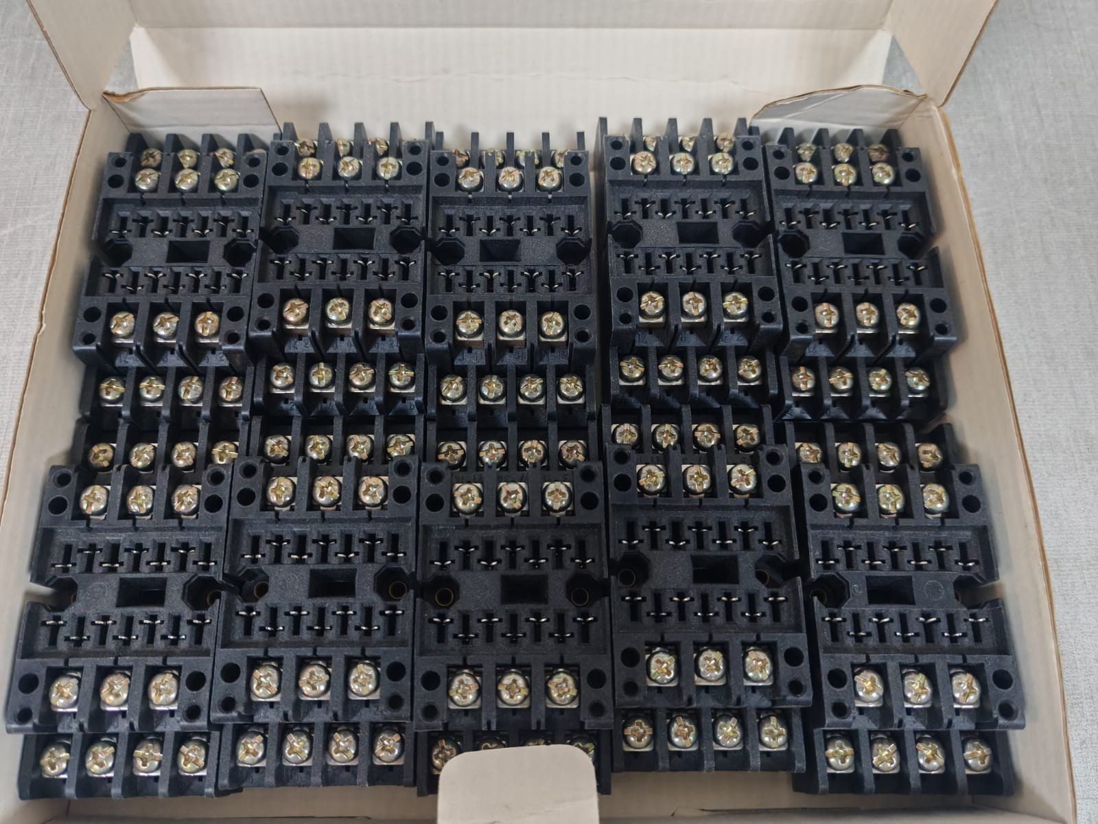 Mors Smitt 10PCS SMITT V23 RELAY SOCKET 7
