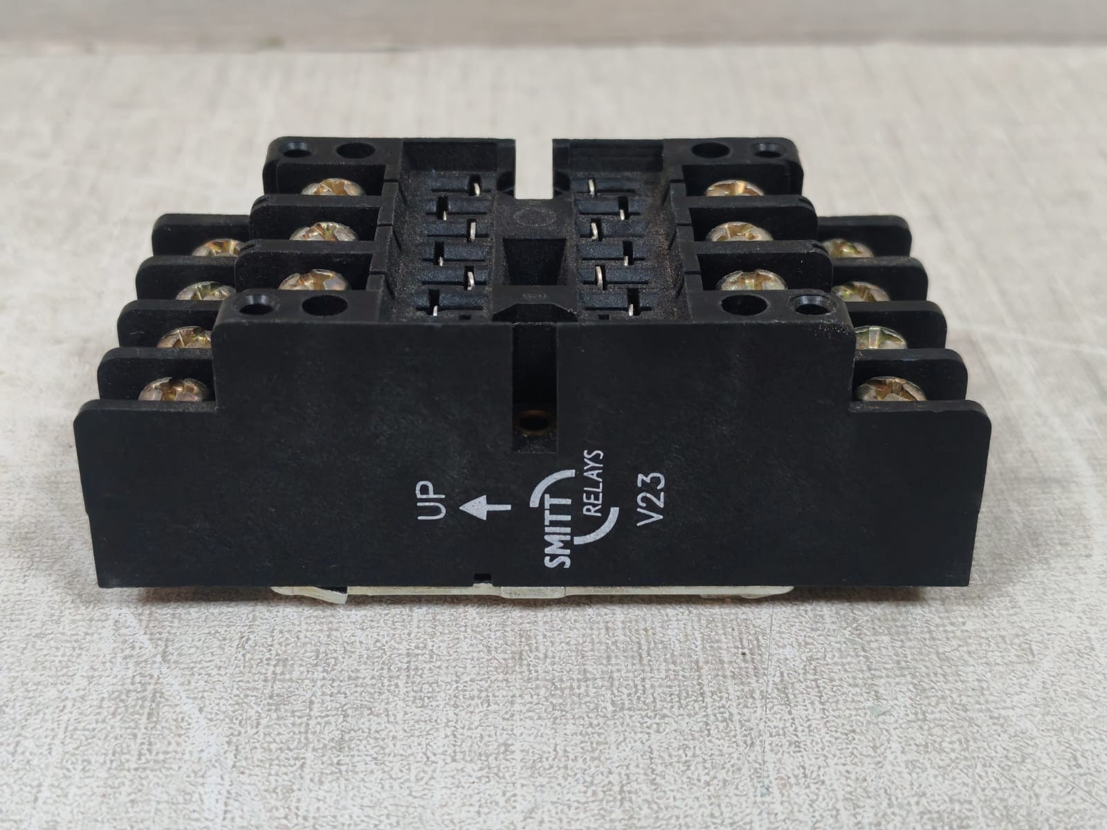 Mors Smitt 10PCS SMITT V23 RELAY SOCKET 9