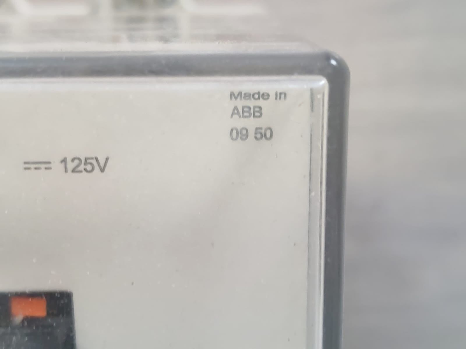 ABB RK-251-402 ABB RXMVB 4 RK 251 402-AP RELAY 125V 4