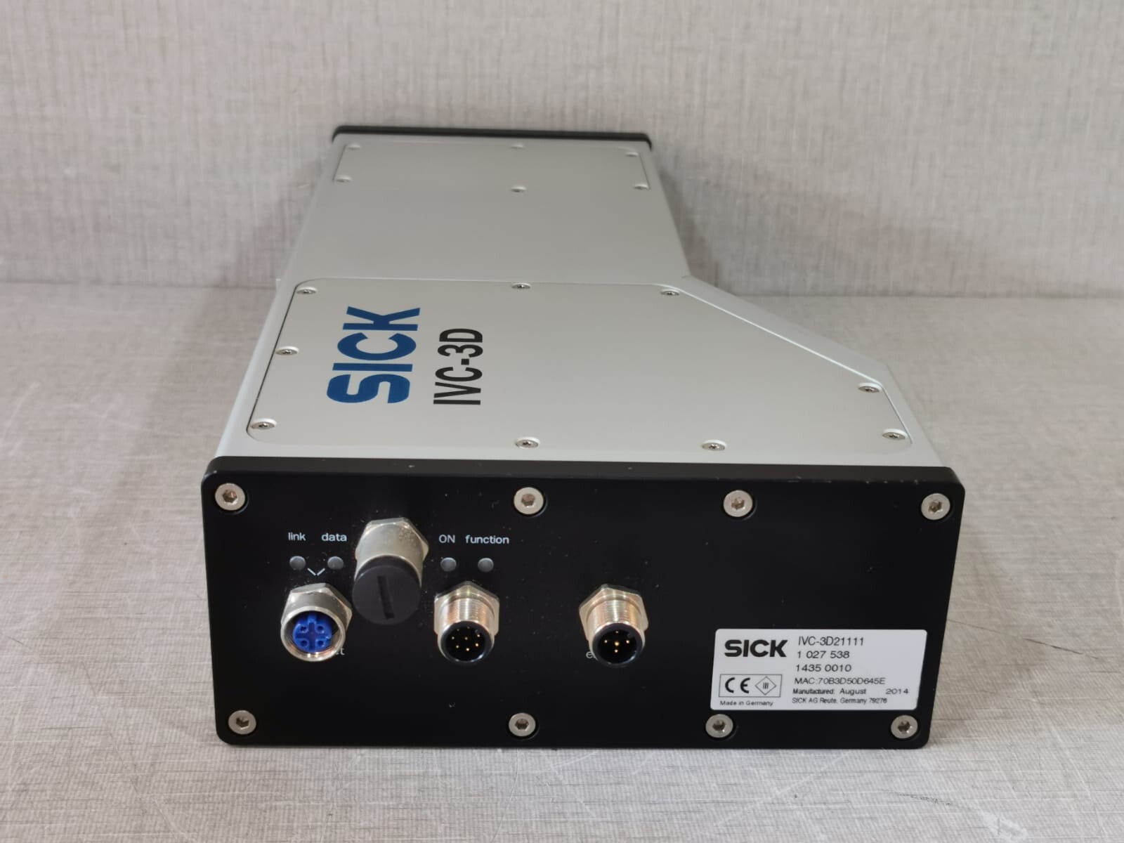 SICK IVC-3D21111 SICK IVC-3D21111 / IVC-3D Camera 3D High Resolution Part No: 1027538 9