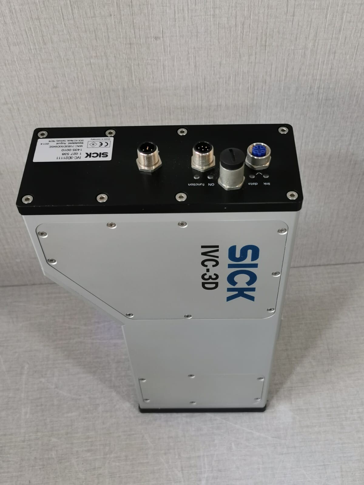 SICK IVC-3D21111 SICK IVC-3D21111 / IVC-3D Camera 3D High Resolution Part No: 1027538 10