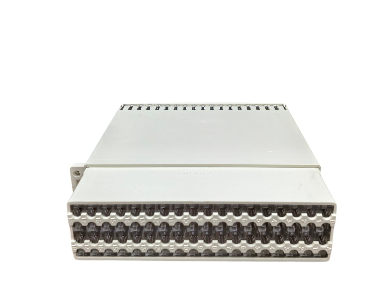 ABB RTXP 18/RK 926 015-AV ABB RTXP 18/RK 926 015-AV ELECTRIC TEST SWITCH/MODULE 7