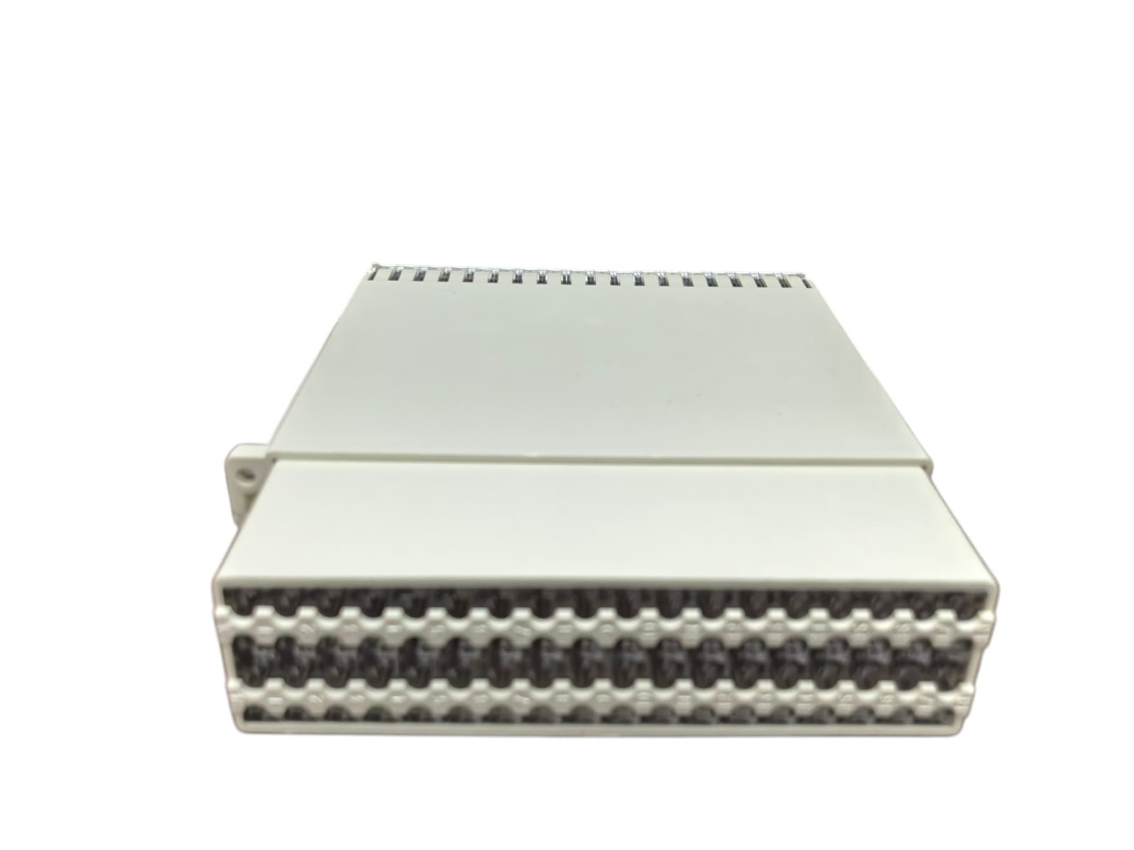 ABB RTXP 18/RK 926 015-AV ABB RTXP 18/RK 926 015-AV ELECTRIC TEST SWITCH/MODULE 8