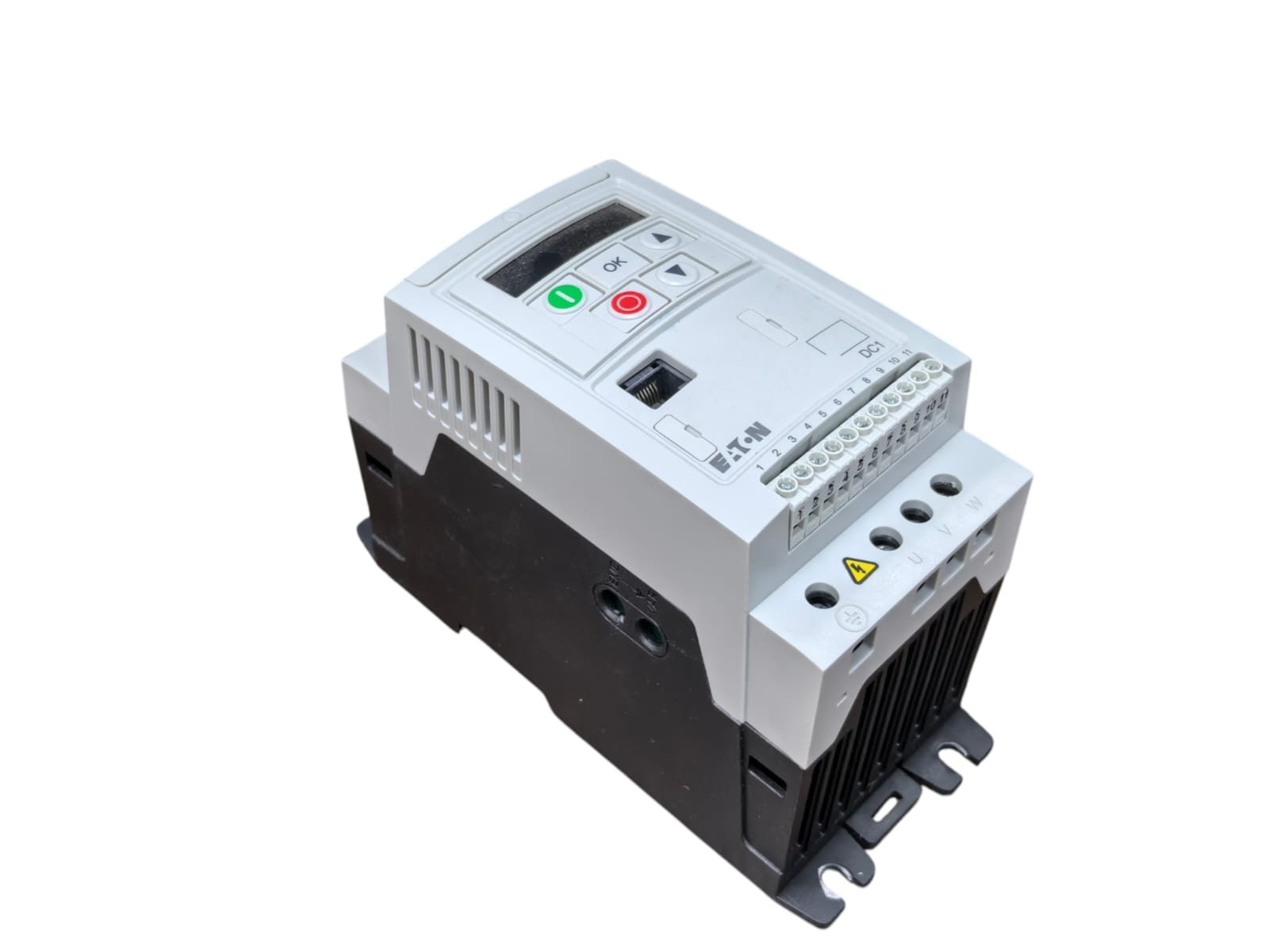 Eaton DC1-122D3FN-A20N EATON DC1-122D3FN-A20N DC1 VARIABLE FREQUENCY DRIVE 9