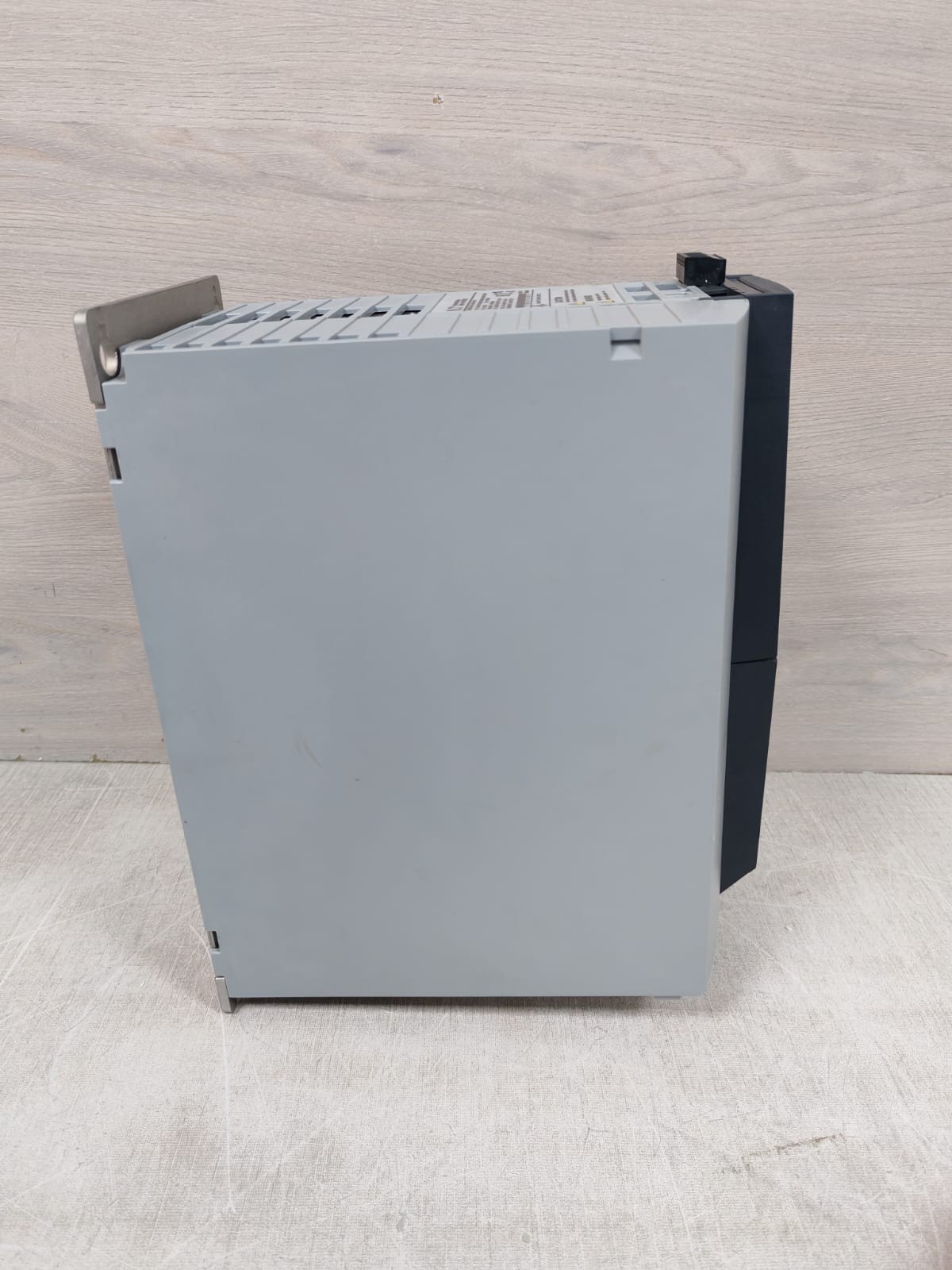 Danfoss 131B2127 DANFOSS VLT AUTOMATION DRIVE P/N 131B2127 7.5KW 400V 9