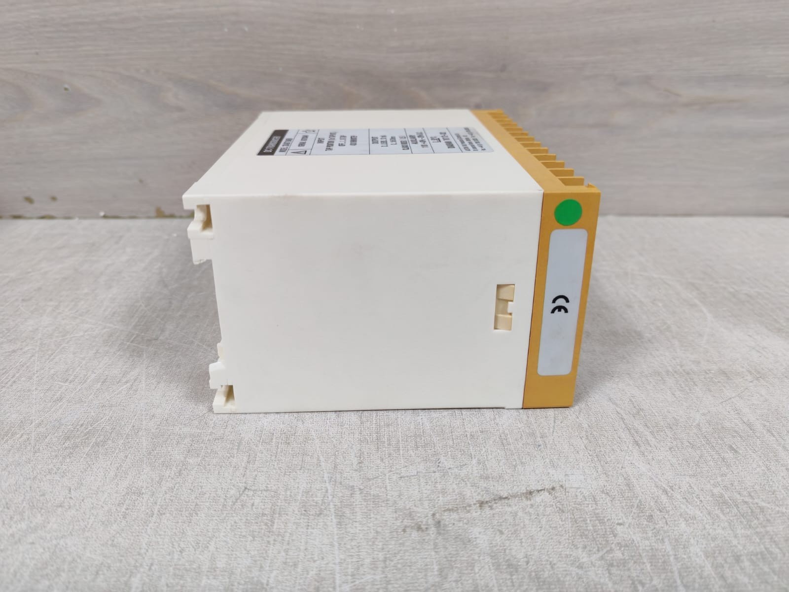 ALSTOM ISTAT 300 3DADT1045B ALSTOM ISTAT 300 3DADT1045B DC TRANSDUCER 400 OHM/STEP 8