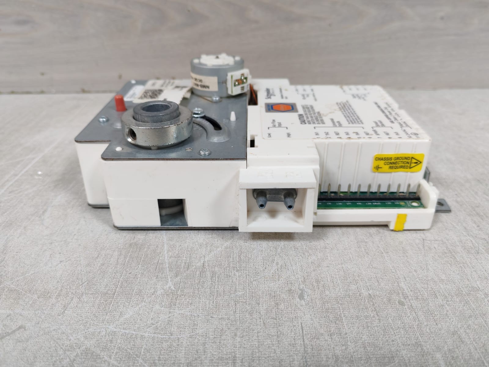 Schneider Electric B3865-V SCHNEIDER ELECTRIC B3865-V ANDOVER CONTINUUM 865V 8